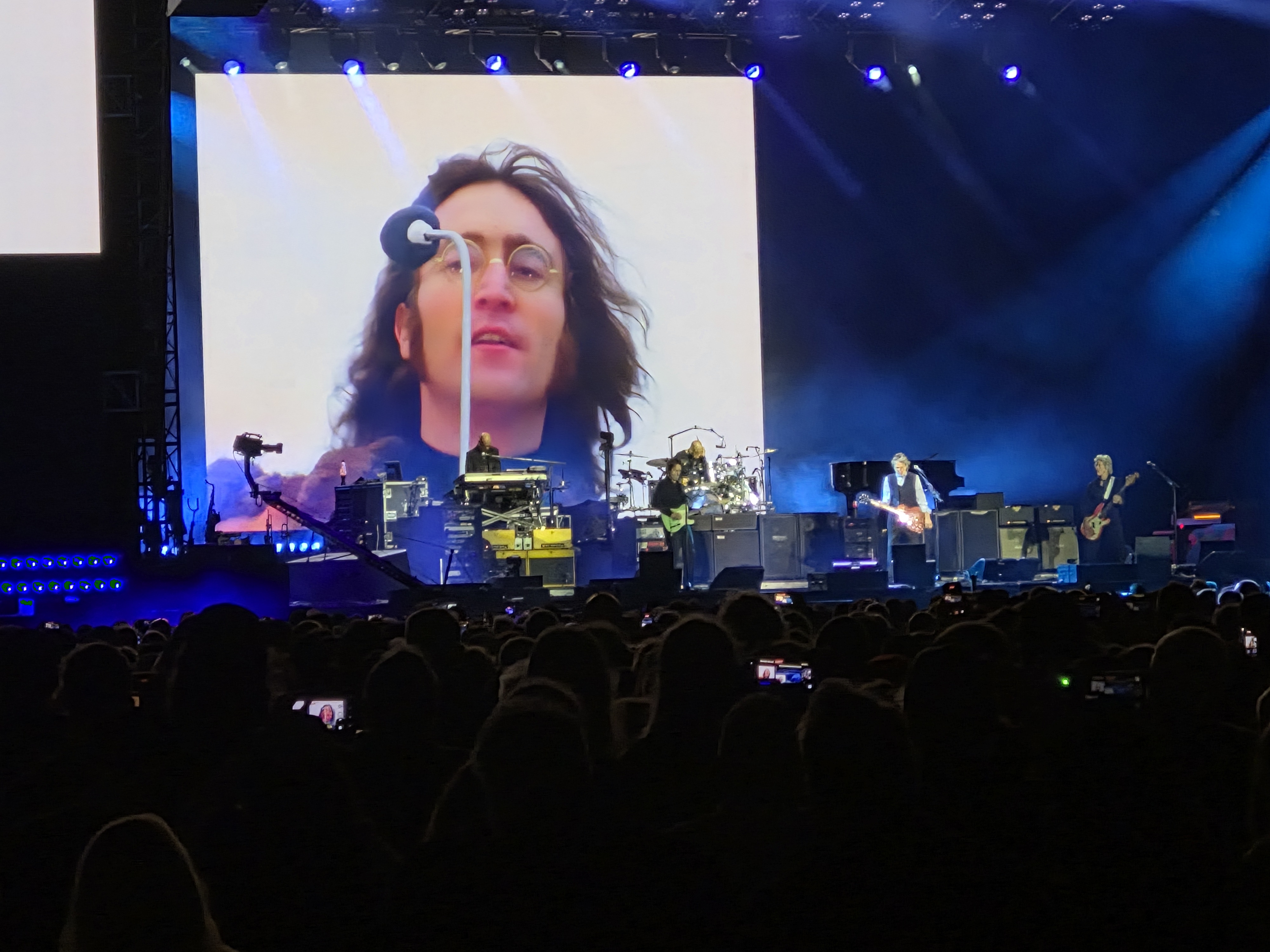 PaulMcCartney2025-10-11BeerFieldDenverCO (9).jpg